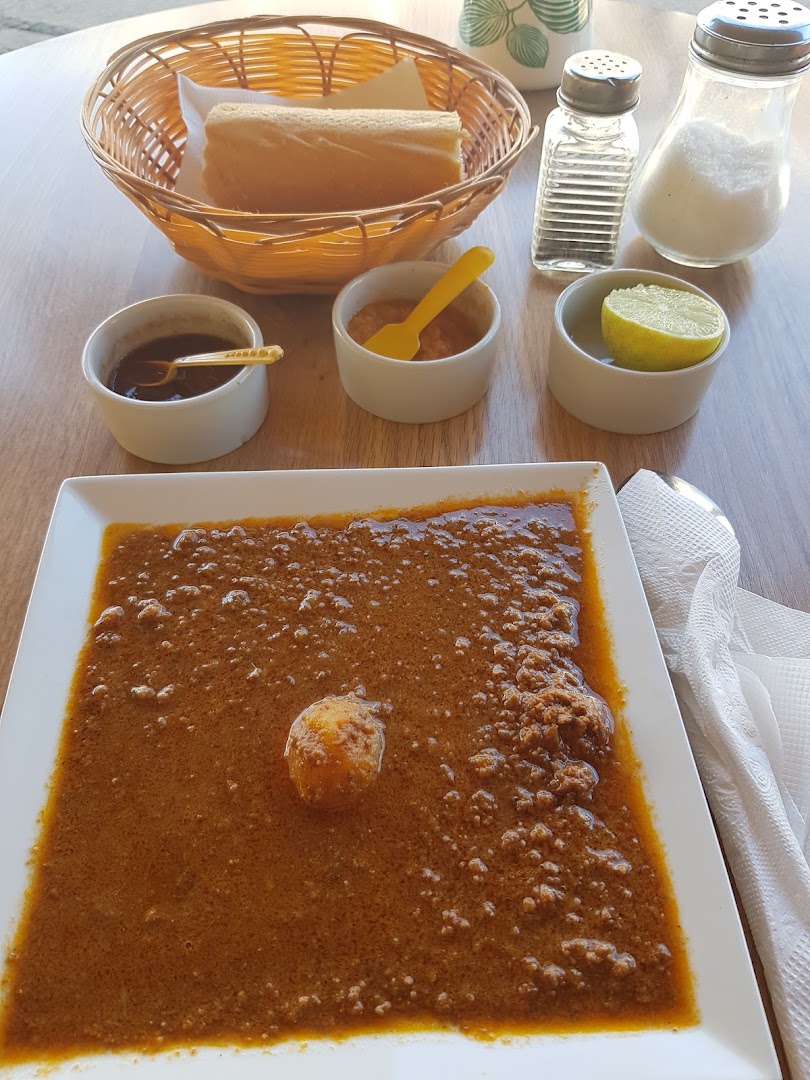 Saify: appetizing photo of breakfast meal