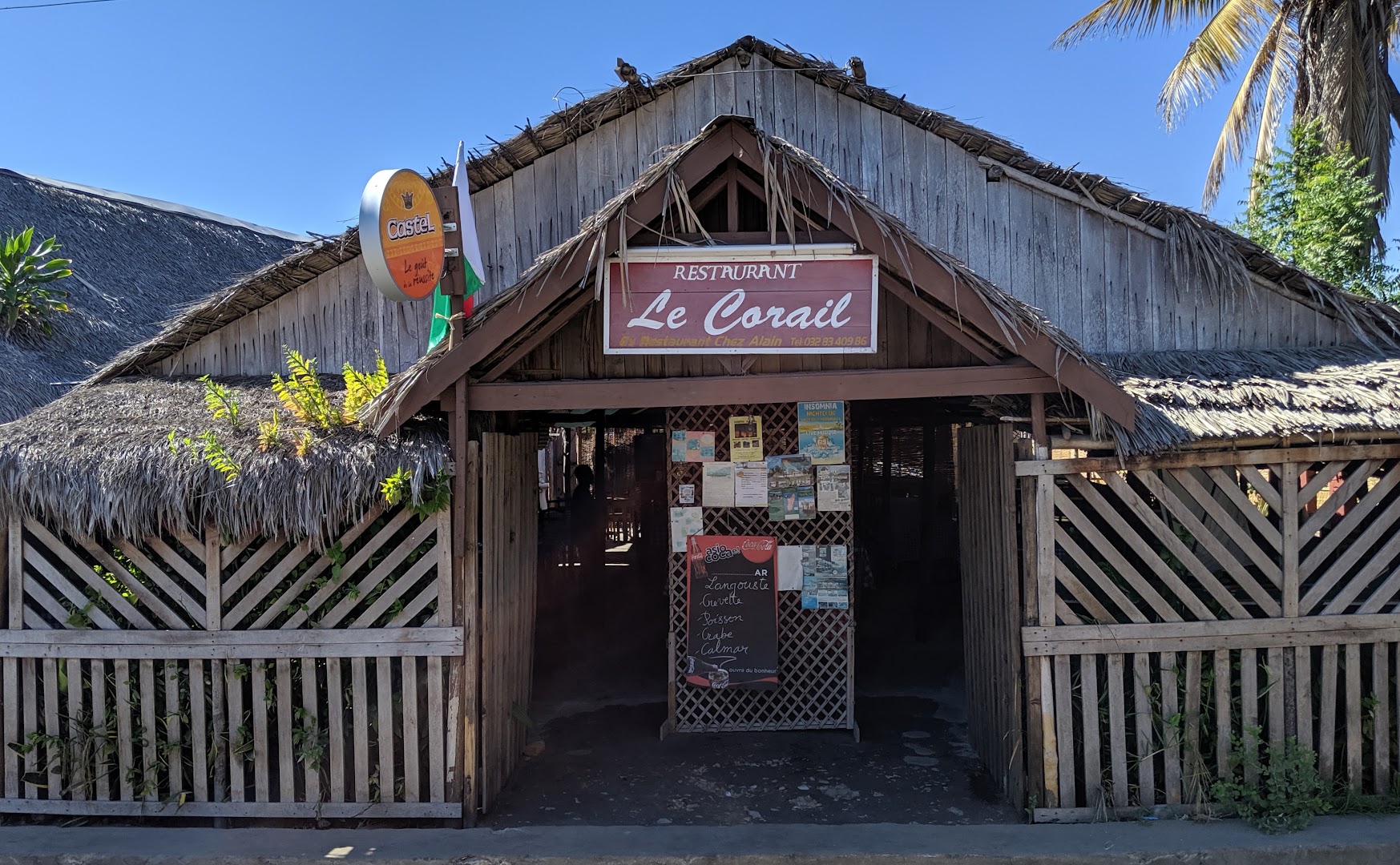 Le Corail: clear exterior shot of restaurant