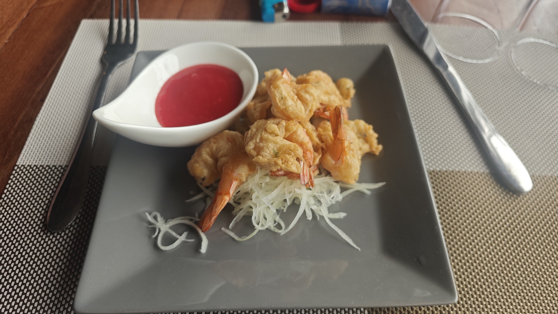 Pirates Tavern Nosy Be: appetizing food presentation