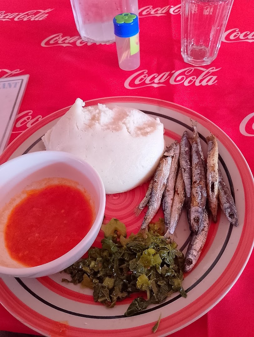 Hotspot Cafe: clear photo of served meal