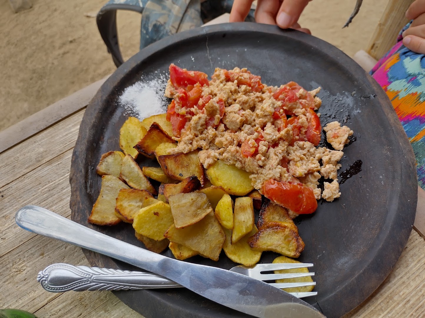 One Love: appetizing photo of restaurant food
