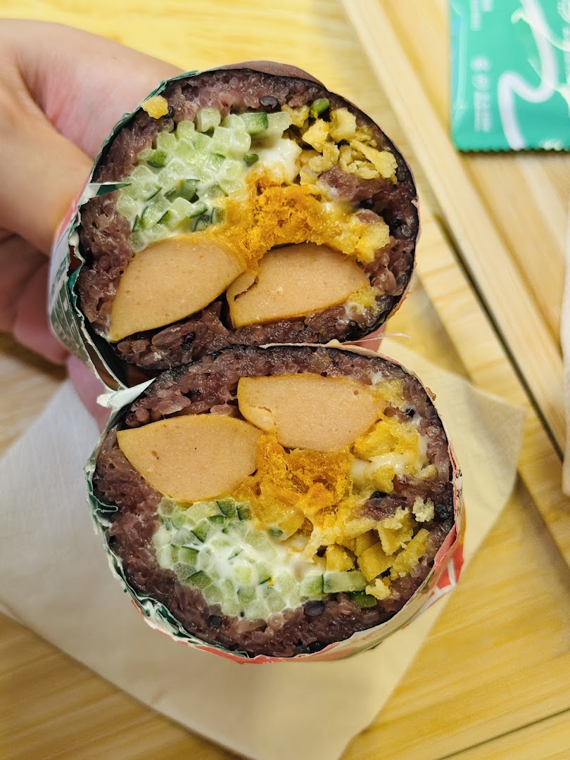 A-Xing Rice Roll: clear, appetizing photo of food