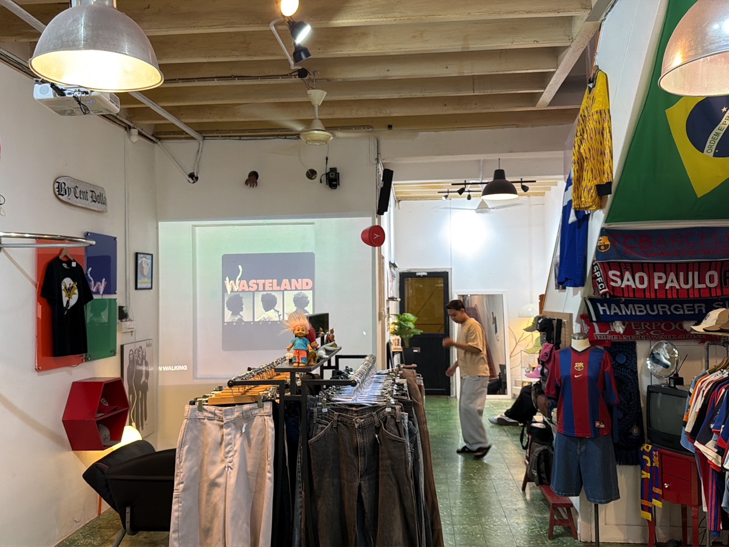 By Cent Dollars: clear view of shop interior