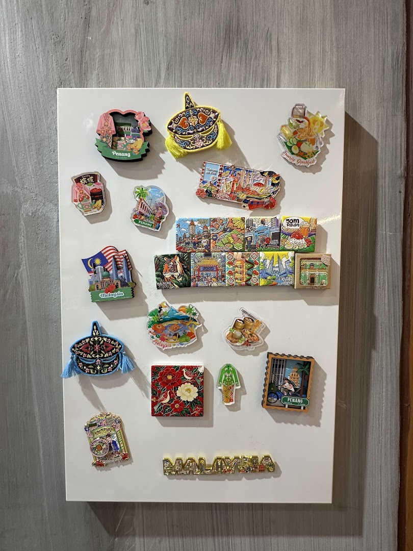Loka Made @ Armenian Street: clear display of shop products