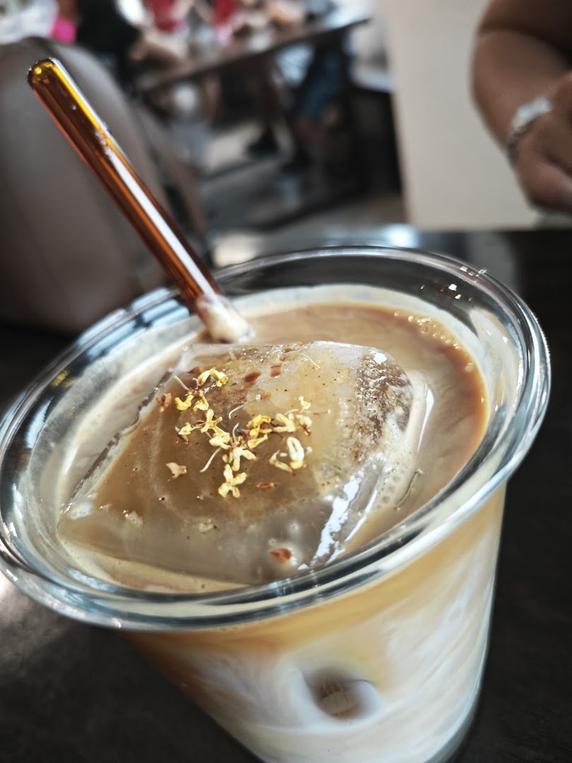 Yume Studio: appealing high-quality drink photo