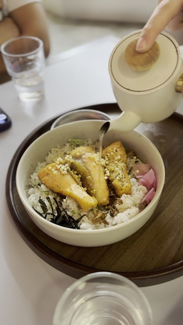 Date Cafe: appetizing, high-quality food photography