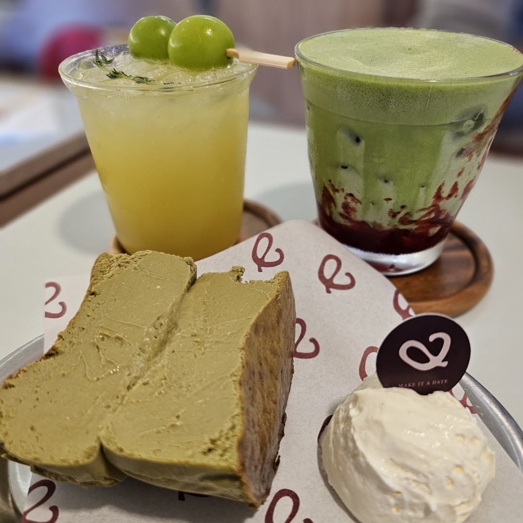 Date Cafe: appetizing, high-quality food photography