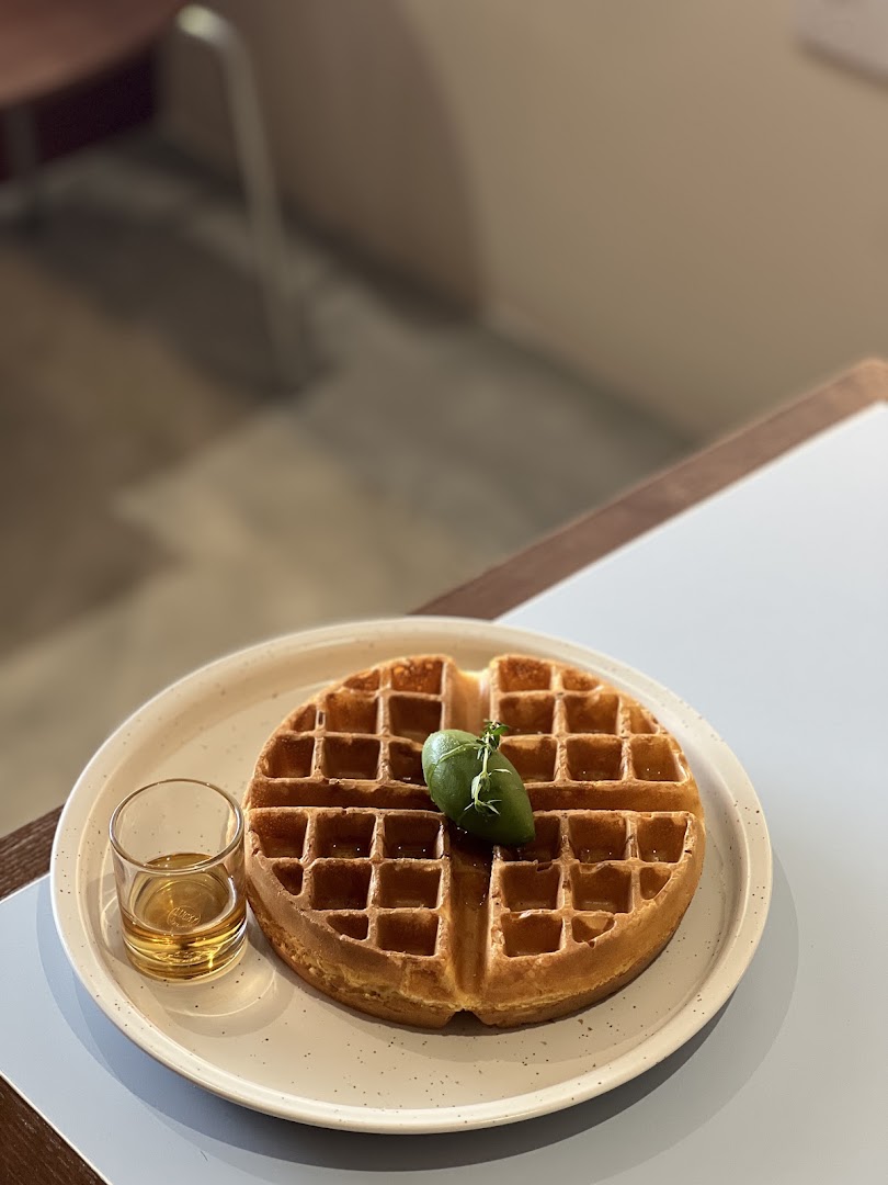 Date Cafe: appetizing, high-quality food photography