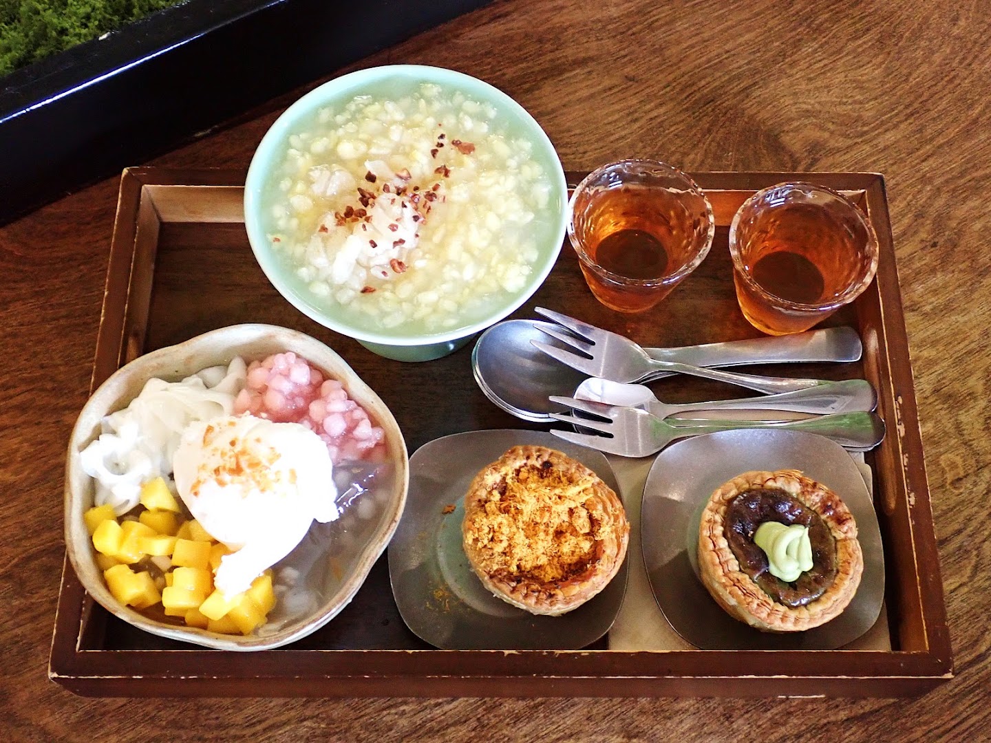 Mollie Makes: appetizing photo of breakfast food