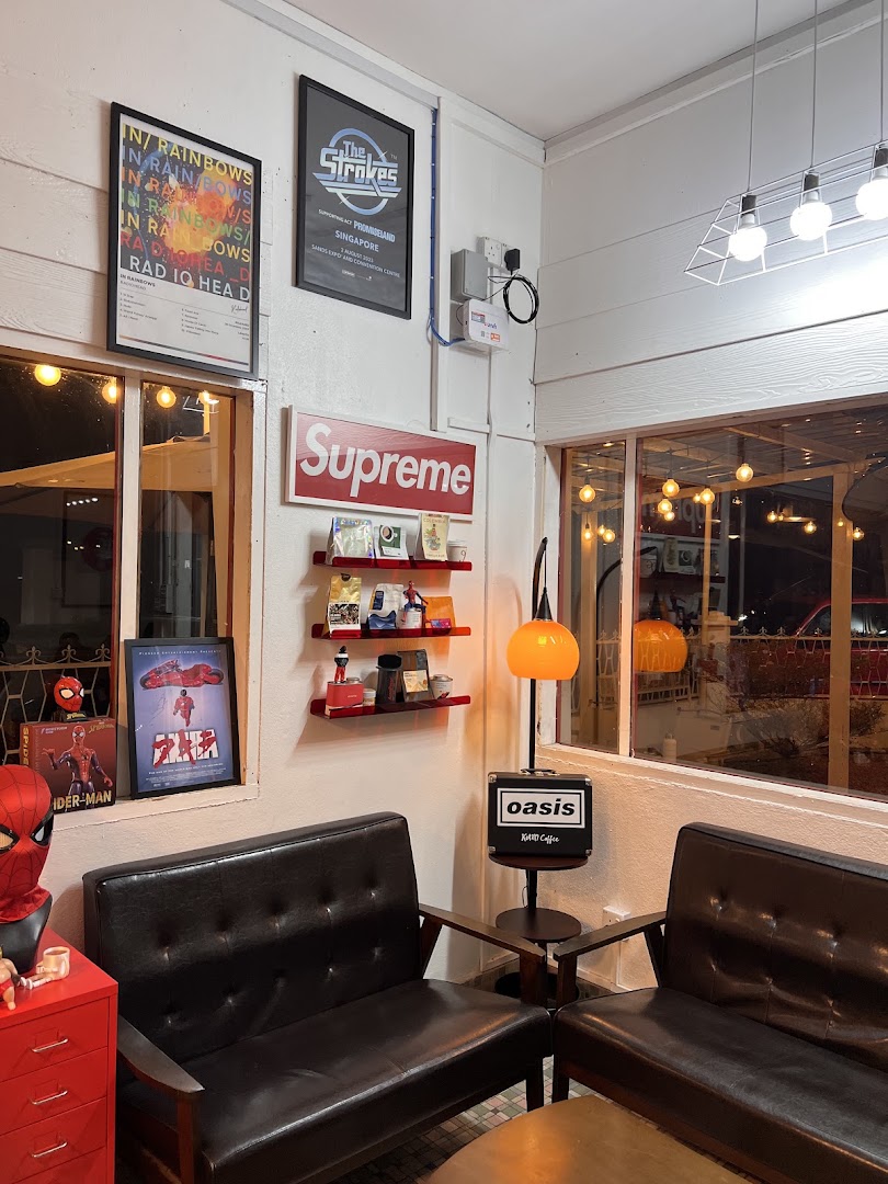Kami Coffee: inviting cafe interior atmosphere