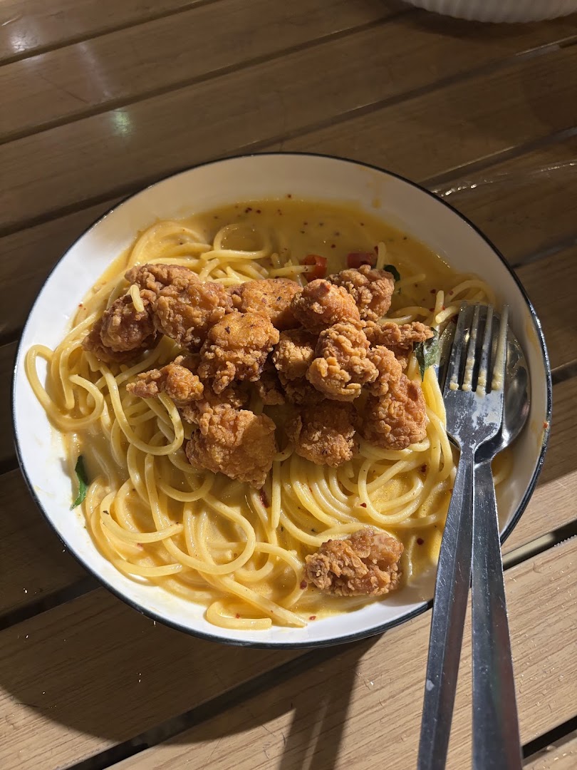 Kami Coffee: appetizing photo of served dish