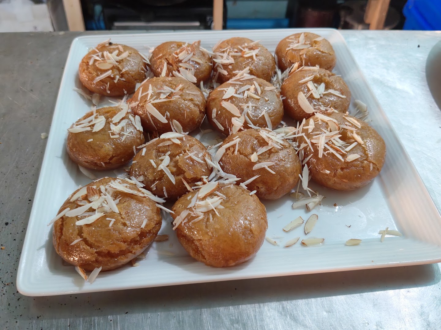De Aval: appetizing photo of restaurant food