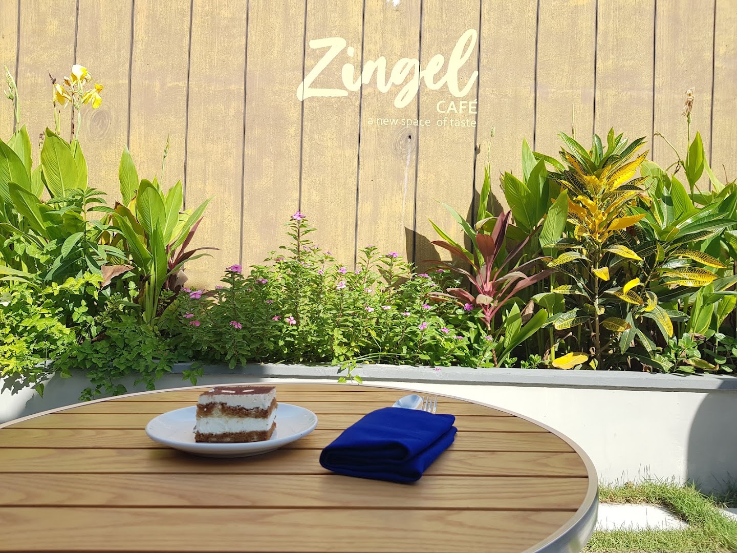 Zingel Cafe: attractive, professional food and setting