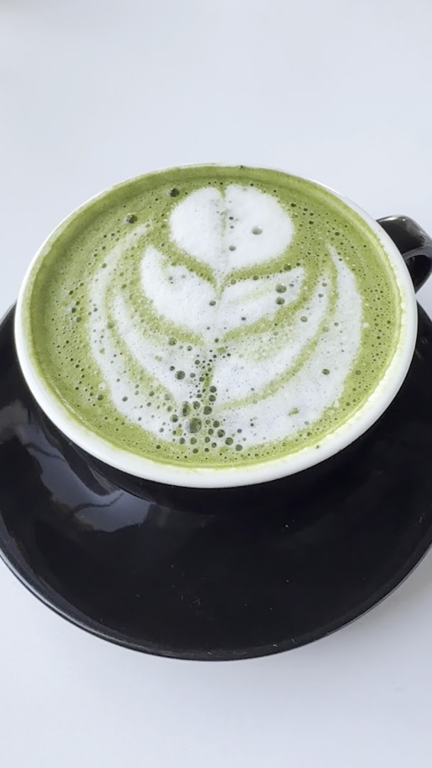 Oregano Cafe' and Bistro: high quality latte art photo