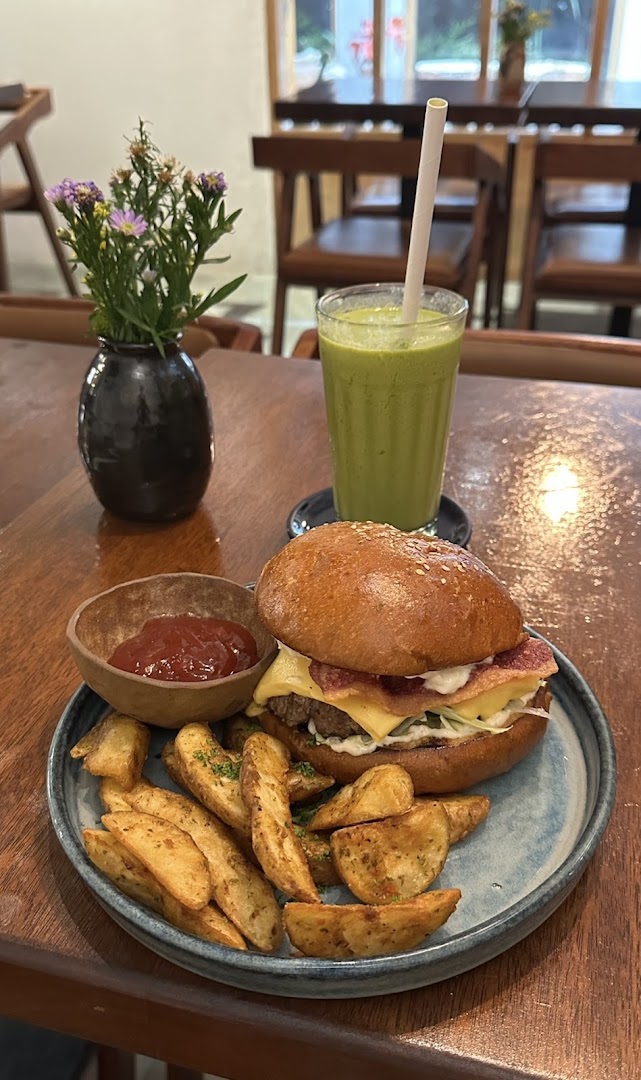 Clay Studio Café: appetizing food and drink photo