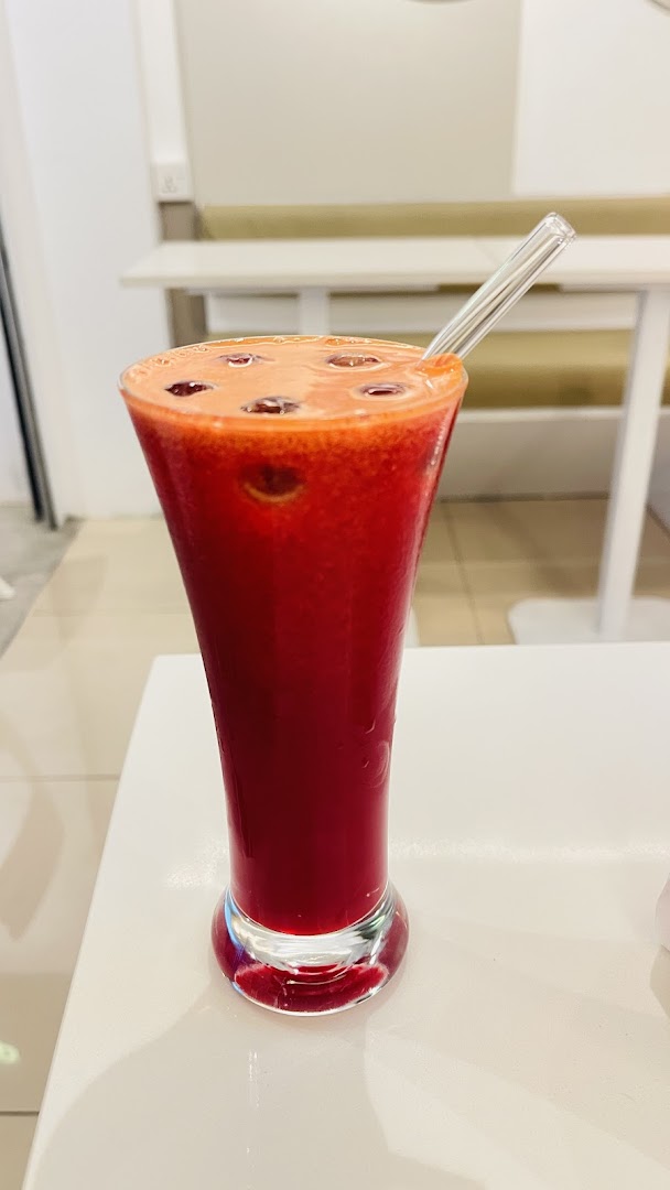 Heap Café: appetizing photo of a drink