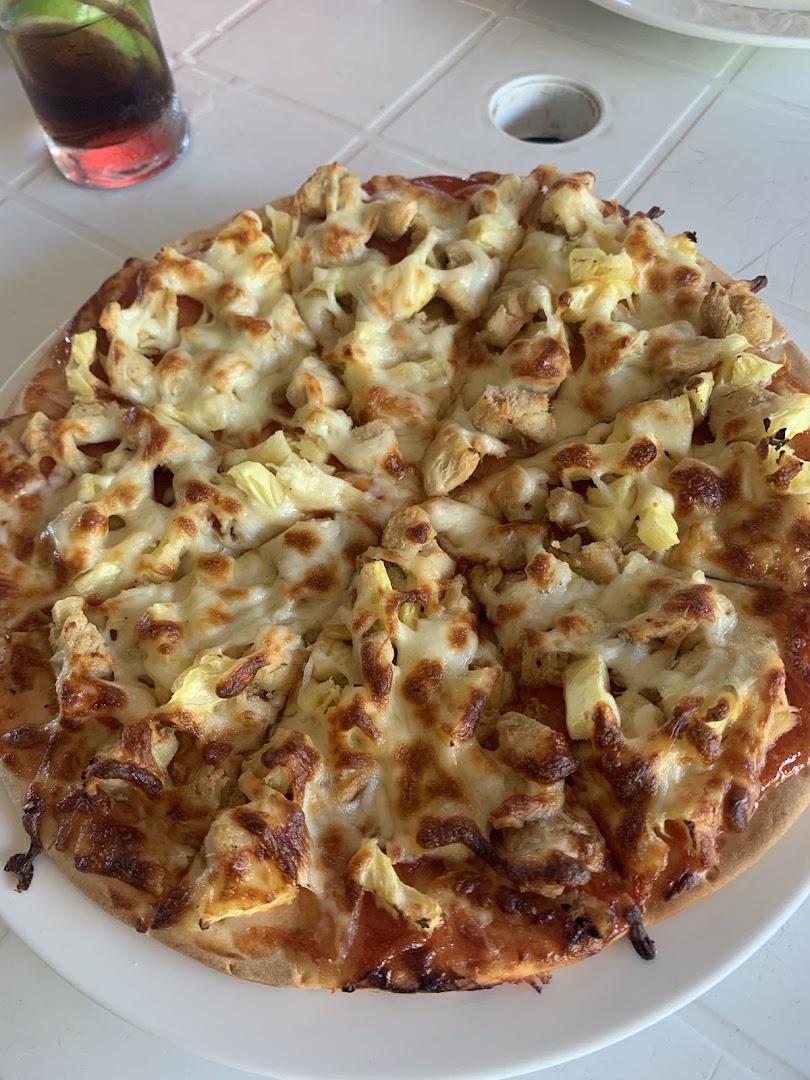 Harbour Cafe & Bakery: appetizing photo of restaurant food