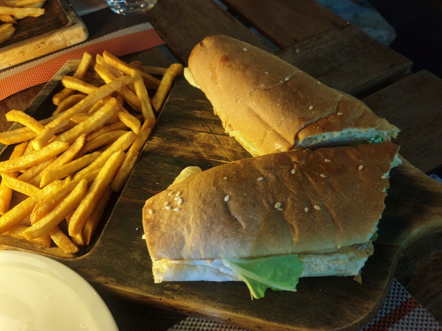 Sapphire Cafe: appetizing photo of restaurant food