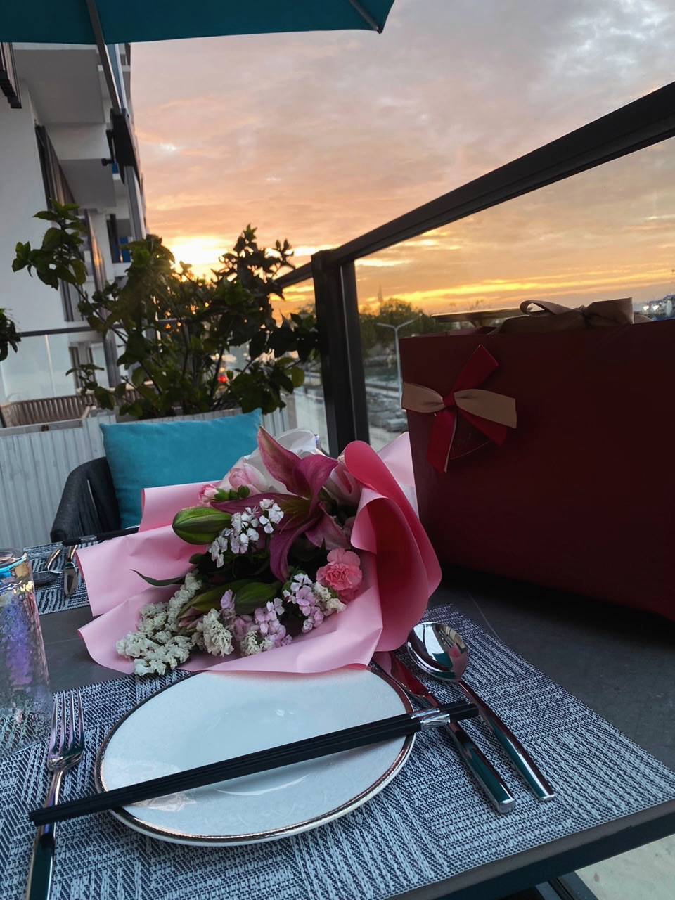 DONS Chinese Restaurant: beautiful atmosphere and dining setting