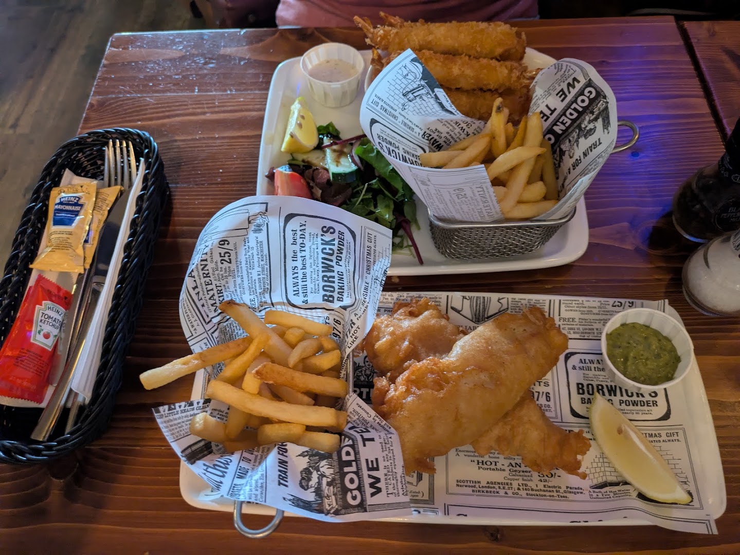 Fat Harry’s Pub: appetizing photo of pub food