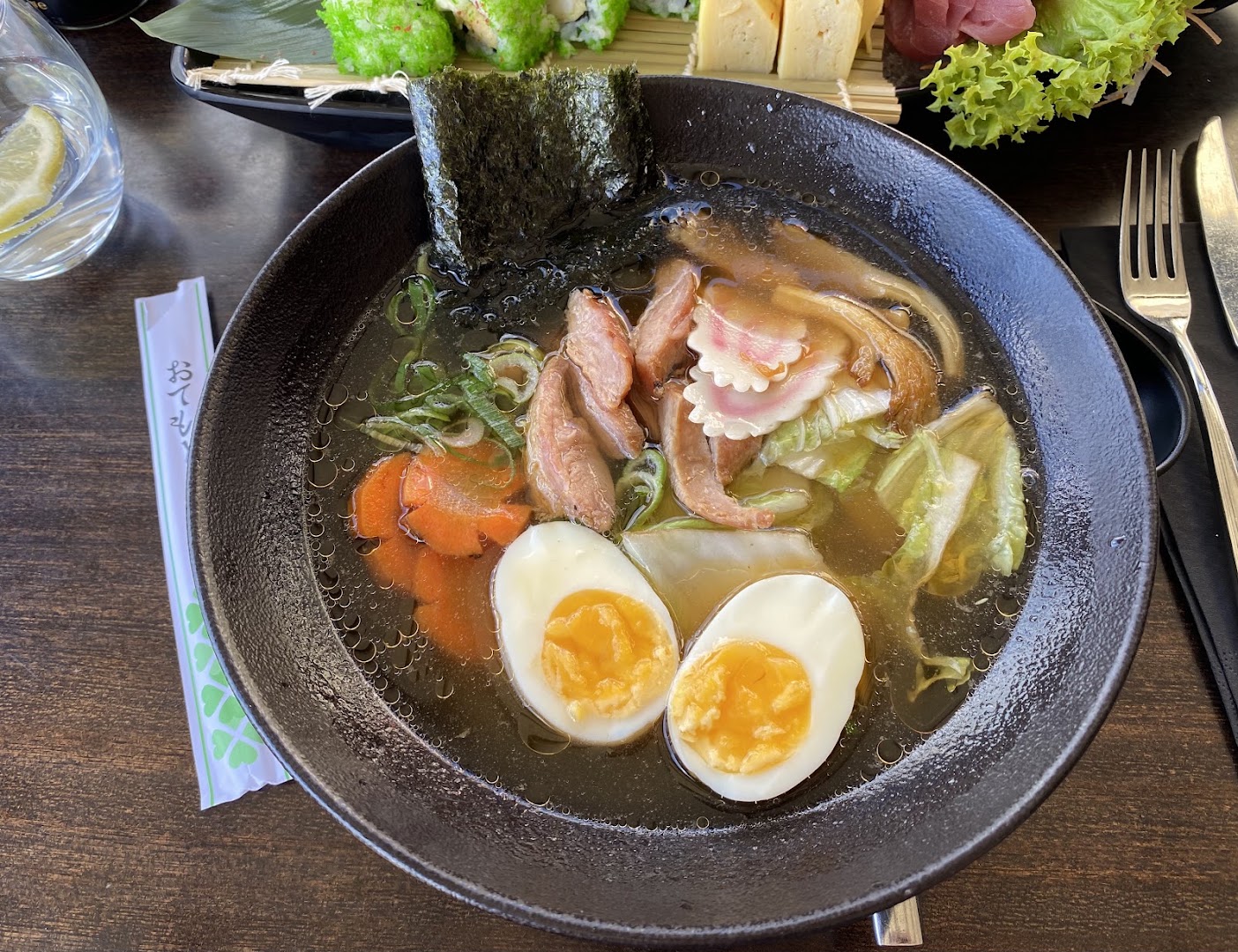 UMI - Sushi & Asian Fusion: appetizing, high-quality food photography