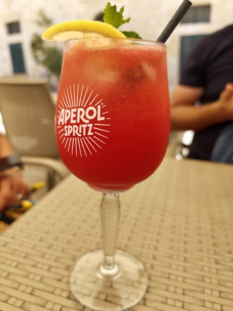 Don Mesquita: appealing photo of a drink