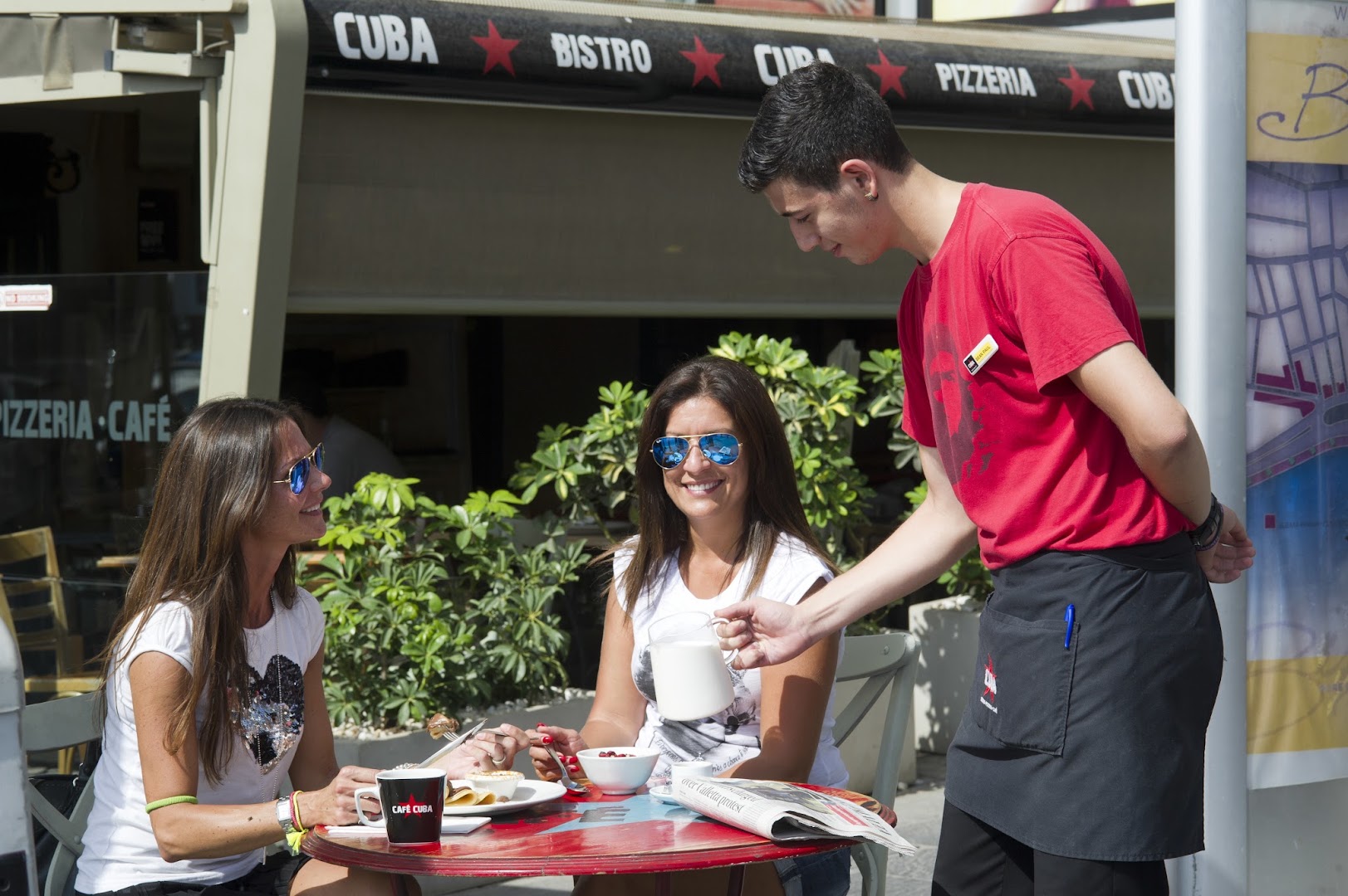 Café Cuba: professional photo showing venue atmosphere