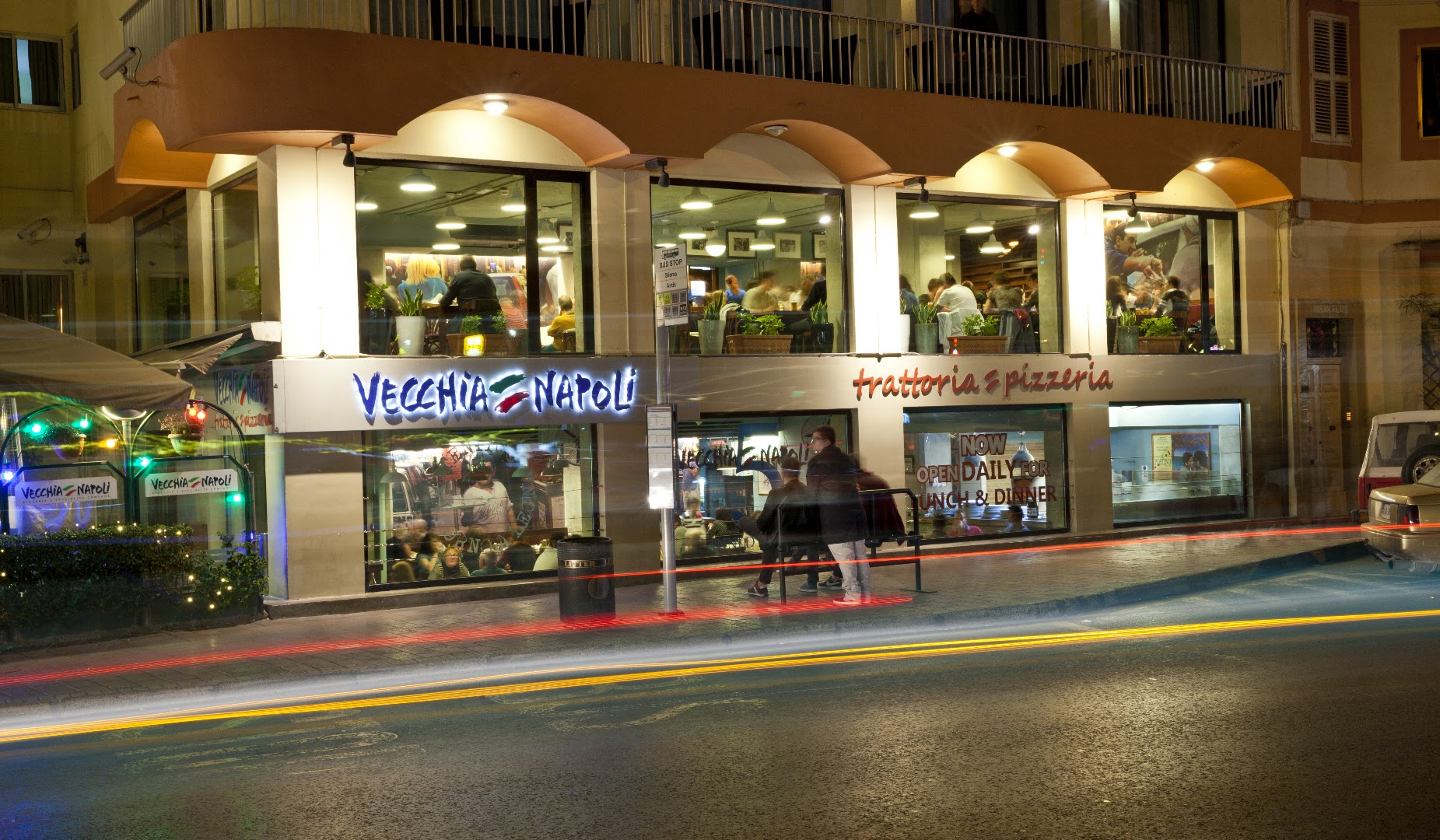Vecchia Napoli: clear exterior shot of restaurant