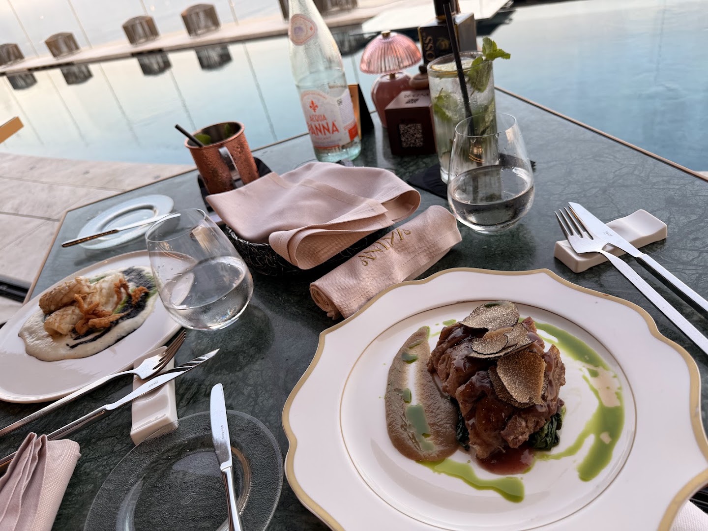 Anima Rooftop: appetizing food and rooftop atmosphere