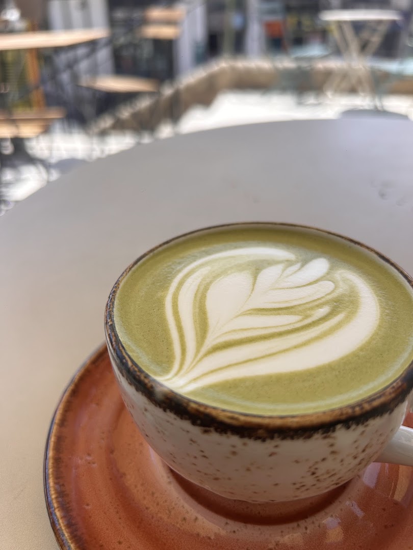 Brillace Café: high quality latte art photo