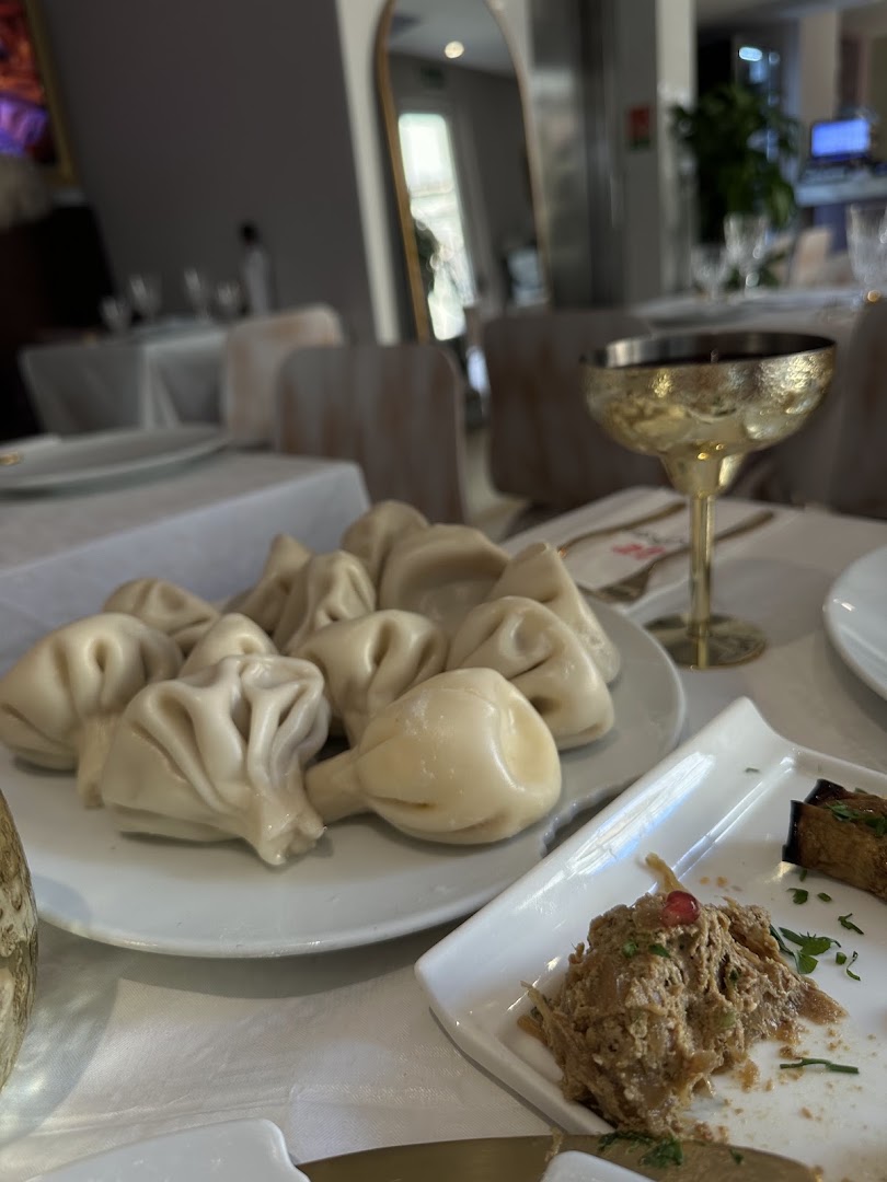 Georgia Restaurant: appetizing photo of restaurant food