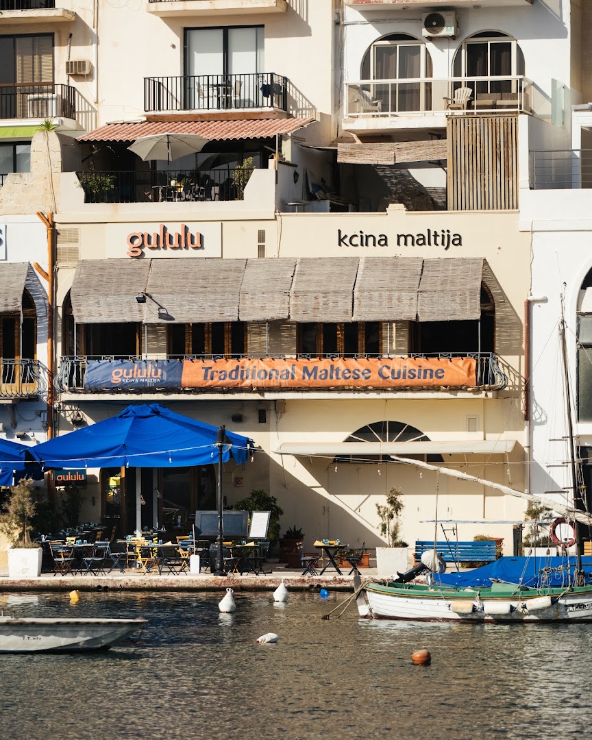 Gululu: clear exterior shot of venue