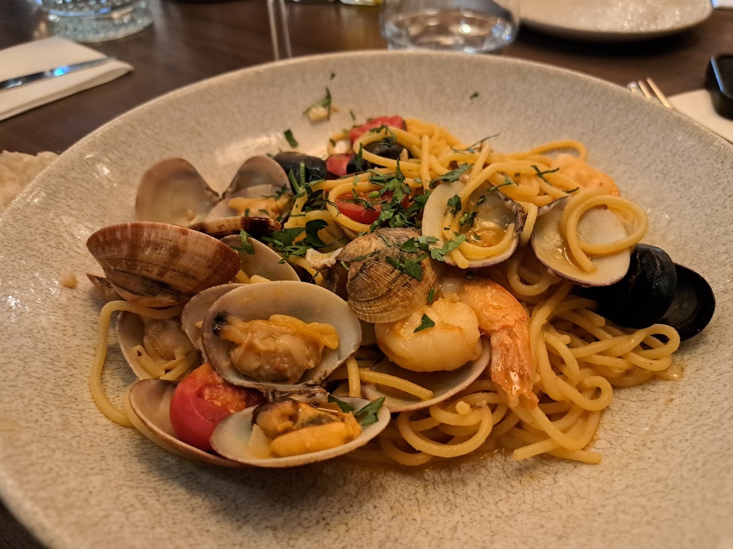 Klay: appetizing, high-quality food photography