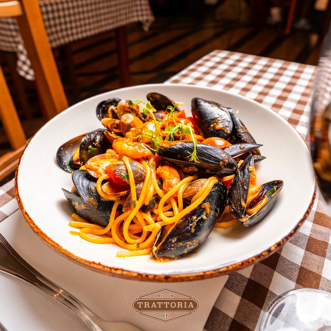 Trattoria 102: appetizing, high-quality food photography