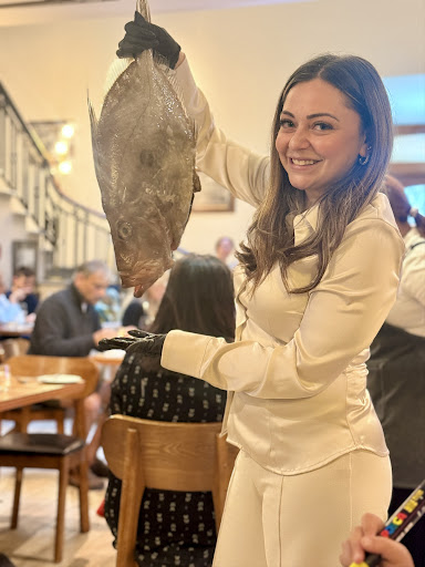 Palazzo Preca: professional staff showcasing fresh food