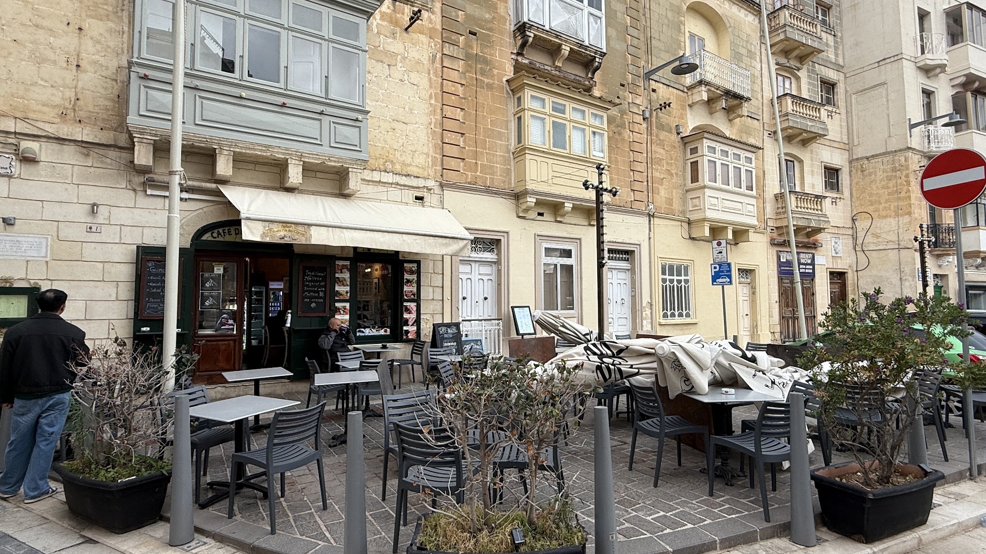 Café du Brazil: clear view of venue exterior