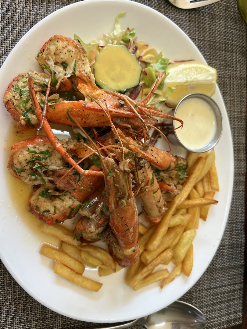 Chez Ruben Restaurant: appetizing, high-quality food photography