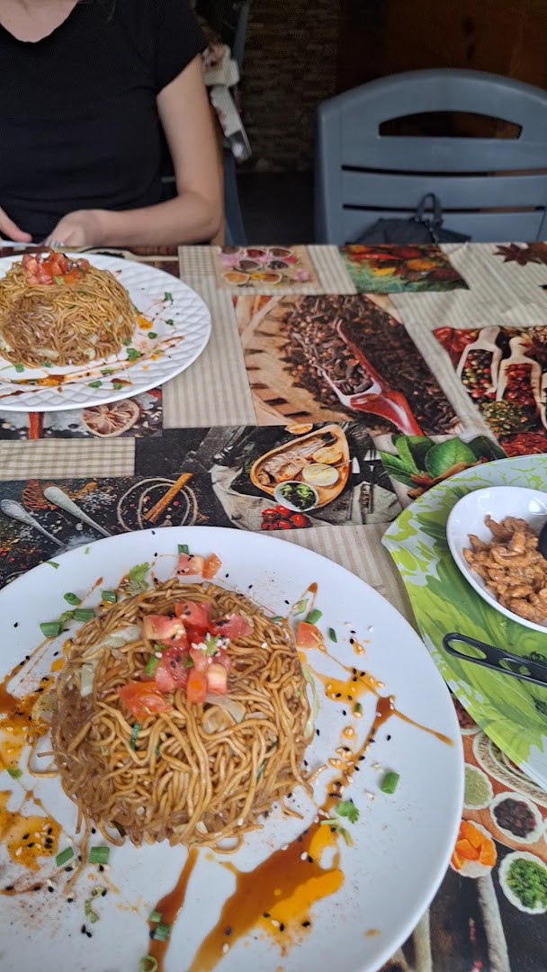 One Love Snack: appetizing food photography