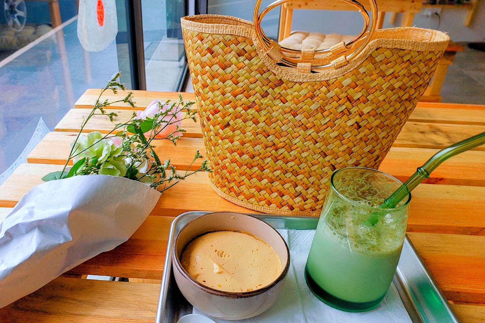 Amai Chaya: appealing food and drink presentation