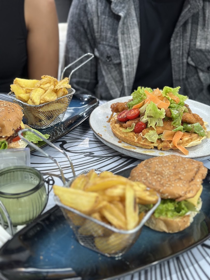The Fudge Pastry: appetizing photo of served food