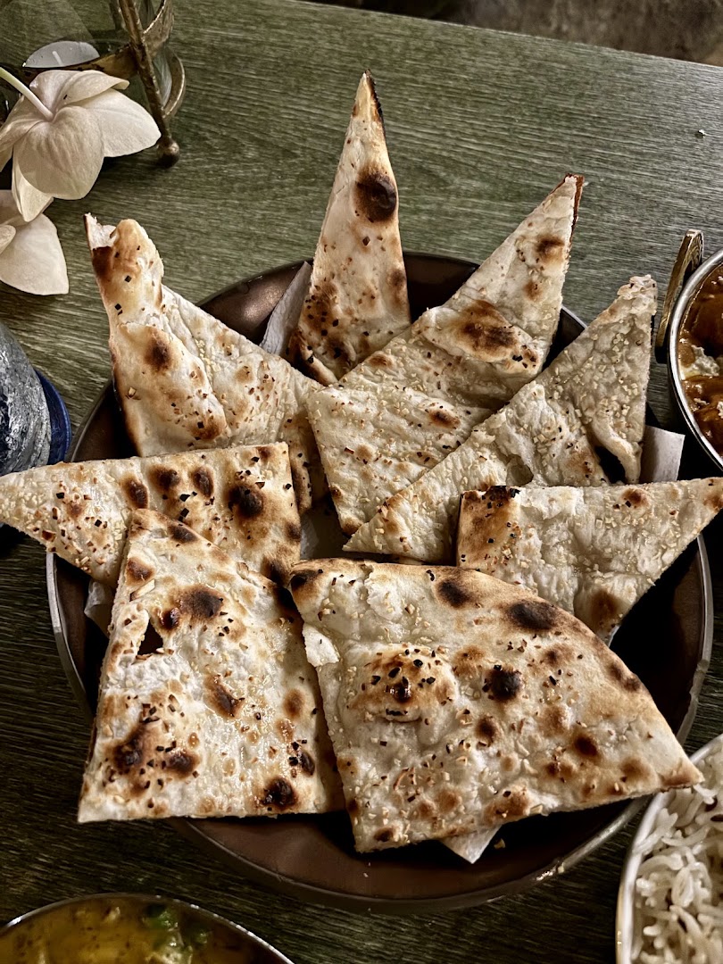 Kesari Restaurant: appetizing photo of restaurant food