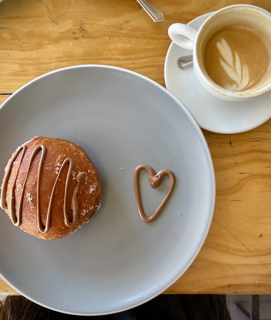 Michael's Coffee House: appetizing, high-quality food photography