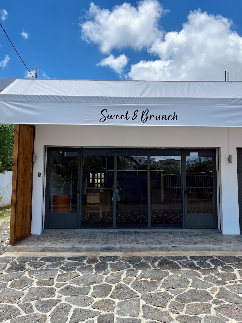 Sweet & Brunch: clear photo of venue exterior