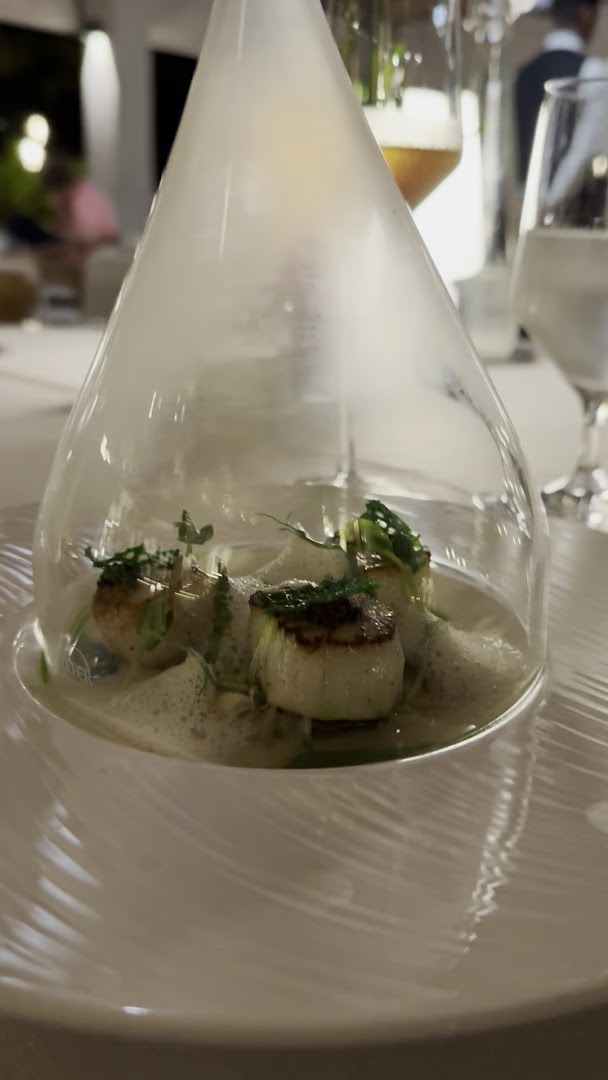 Blue Marlin: high quality food presentation photo