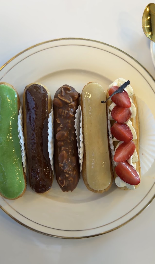 Café des Fleurs: appetizing photo of bar food
