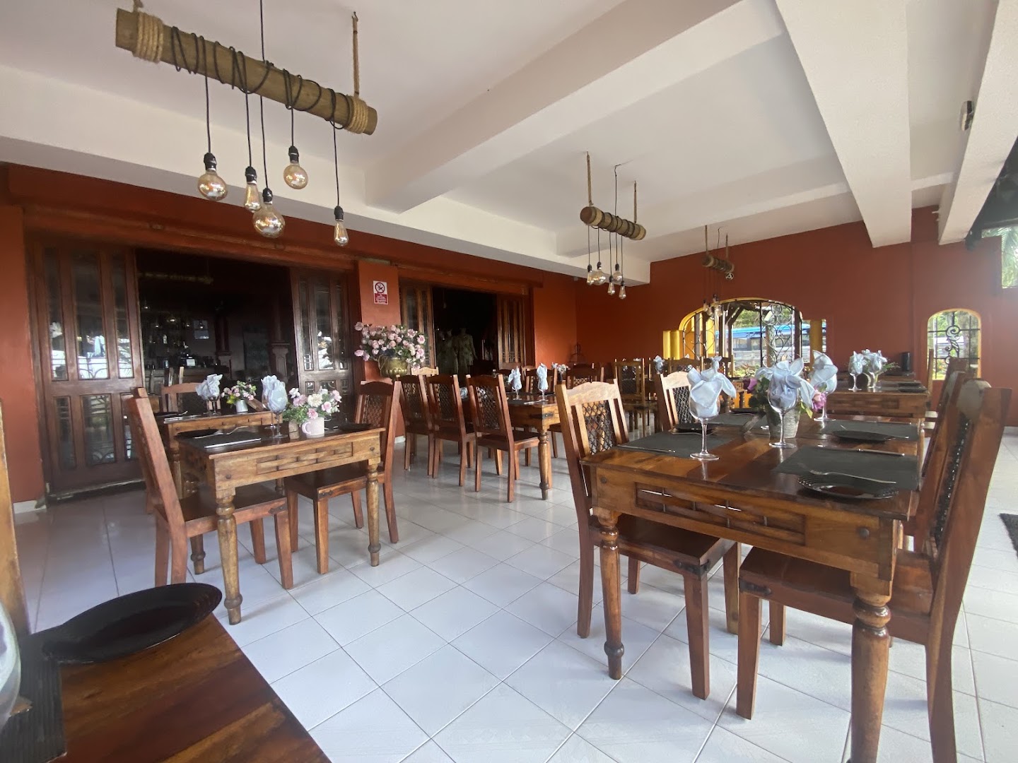 Les Copains d'Abord: clear, inviting restaurant interior shot