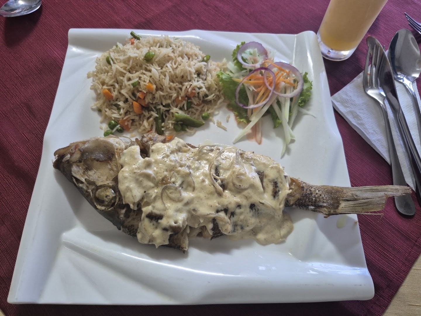 Waterfront Seaview Restaurant: appetizing, clear food photography