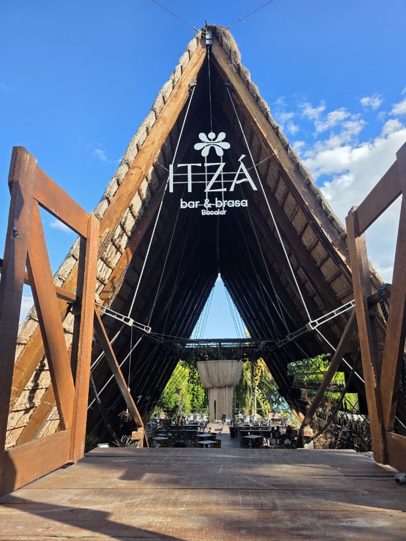 ITZÁ Bar y Brasa: professional shot of venue architecture