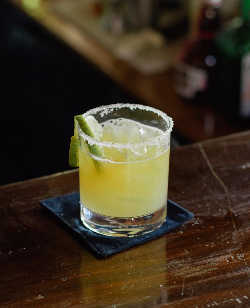 Mistura: high quality cocktail photo