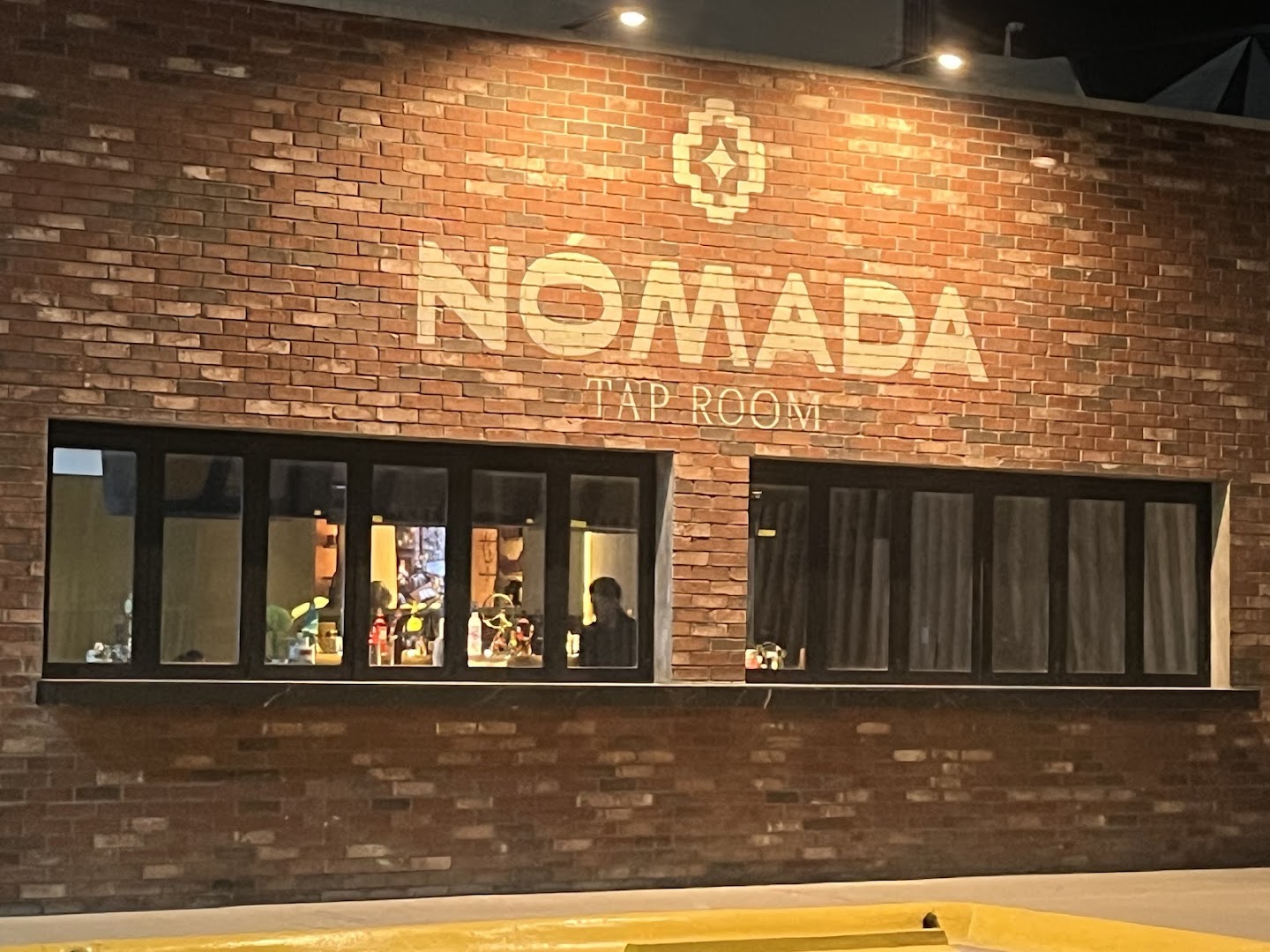 Nómada Tap Room: clear exterior shot of venue